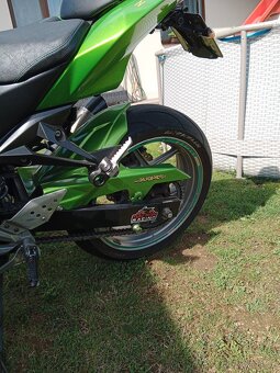 Kawasaki Z750 - 7