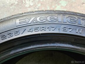 Pár letních pneu Good Year EXCELLENCE 235/45 R17 XL - 7