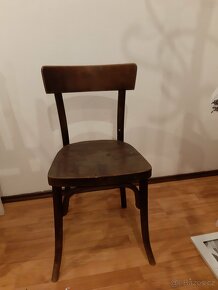 2 staré dřevěné židle Thonet - cena za obě - 7