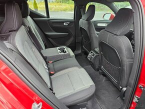 Volvo XC40 2.0 120kW B3 CORE ČR NOVÉ - 7