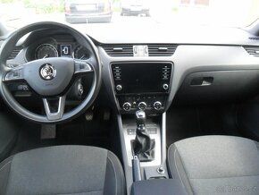 Škoda Octavia Combi 2,0 TDi Solei, ACC,PANORAMA,NAVI, TAŽNÉ - 7