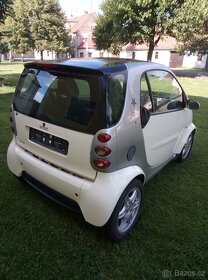 Smart  Fortwo 0.7i  turbo 45kw rok 9/2005 Sunray Panorama - 7