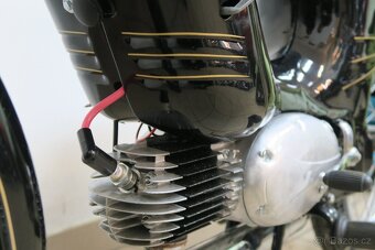 JAWA 550 - 7