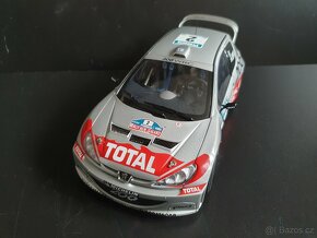 Peugeot 206 wrc 1:18 Autoart rally rarita Gronholm - 7