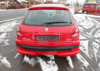 Peugeot 206 1,1 44 kW PLUS KLIMA Serviska benzín - 7