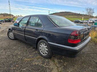 Mercedes C220 CDI - 7