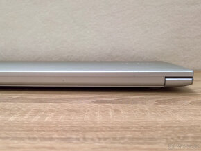 Asus Vivobook 15 K513E - 7