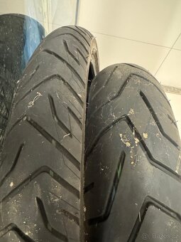 Prodám moto pneumatiky 150/70/17 a 90/90/21 - 7