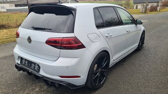 VOLKSWAGEN GOLF 7 R hatchback - 2,0TSi 228kW manuál. - 7