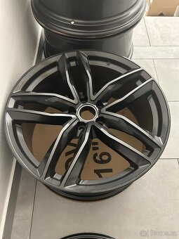 Alu kola 5x112 R20 - 7