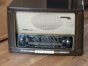 GRUNDIG 4040W/3D--pro znalce velmi vzácný model..rok1954 - 7