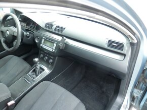 Volkswagen Passat 1.9 tdi 77 kw - 7