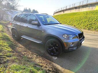 BMW X5 E70 261kw 4.8i 7 míst - 7