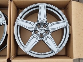 zátěžová německá alu R3 WHEELS 9x20" 5x120 ET35 R20 - 7