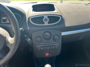 Renault Clio - 7