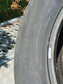 Gumy  275/55 R20 - 7