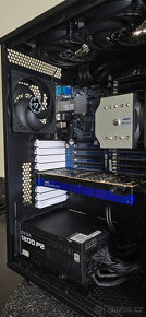 Workstation / Server AMD Epyc 32-Core - 7