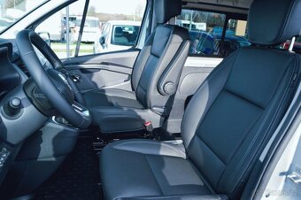 Půjčovna minibusu Renault Trafic 8 míst, dodávka - 7