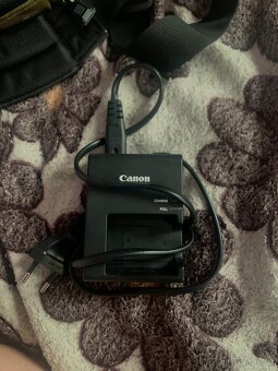 Canon eos 1200d - 7