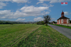 Prodej pozemku k bydlení, 1556 m², Valeč, ul. Podbořanská - 7