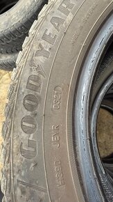 4x celoroční GoodYear 185/60 R15 88H - 7