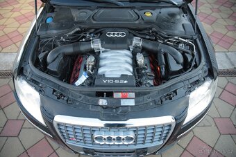 Audi S8 Quattro 5.2 V10 FSI 331kW - poškozená - 7