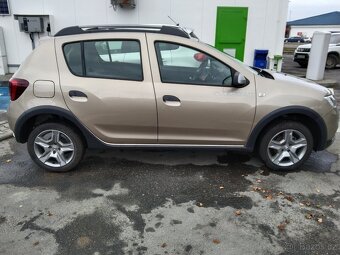 Prodám Dacia Sandero Stepway 1.0 SCe - 7