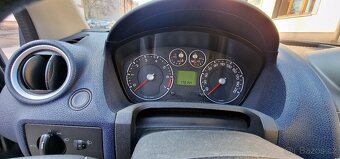 Ford Fiesta 1.3 - 7