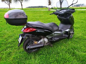 Yamaha x-max 250 - 7