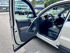VW Tiguan 1,4 TSi - koupeno v ČR, 2.majitel. - 7