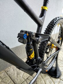 Horské kolo RAAW Madona V2.2 Ohlins AXS 29″ - 7