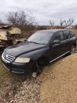 Touareg 2.5tdi BAC nd - 7