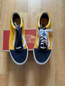 Vans Old Skool 40.5 - 7