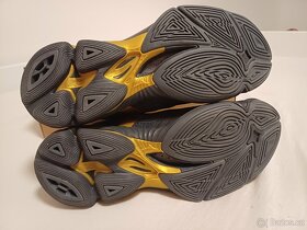 Sálové volejbalové boty Mizuno Energy vel.EU 39, UK 6, 25 cm - 7