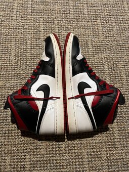 Nike Air Jordan 1 Mid “Black Toe” - 7