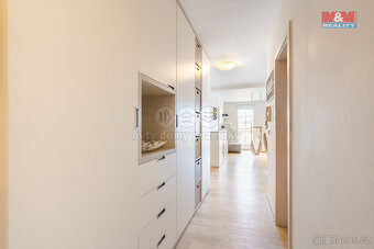 Prodej bytu 3+kk, 71 m², Litvínovice - 7