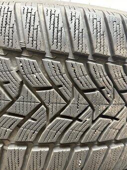 255/45/18 Dunlop WinterSport 5  Sada  Zimní 8mm - 7