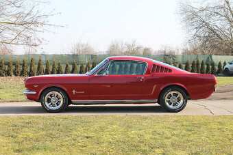 1966 Ford Mustang Fastback, po kompletní renovaci v ČR - 7