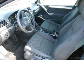 Volkswagen Golf 1,6 TDI 77kW VI. Serviska nafta automat - 7