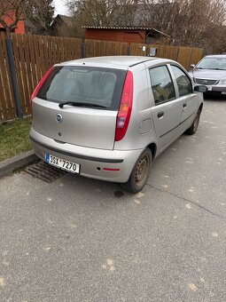 Fiat Punto 1.2i - 7