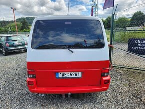 Volkswagen Multivan 2.5 TDI 111 kW 7 míst - 7