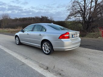 Volvo S80 D5 136 kW - 7