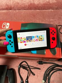 Nintendo switch, 256gb, hra, pouzdro - 7