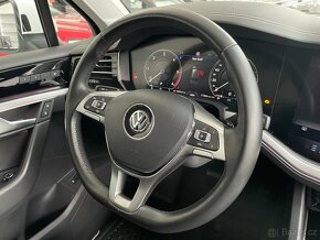 VW Touareg Elegance 3,0TDI 210kW 4M FULL VÝBAVA - 7