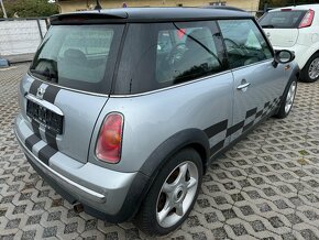 Mini Cooper  1.6 85 kw, NA OPRAVU/ EXPORT/ NA DÍLY - 7