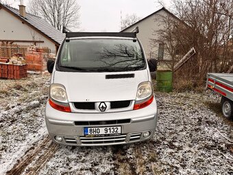 Renault Trafic 2.5 dCi - 7