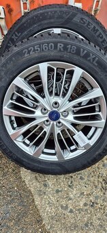 Ford Kuga r18 originální disky Ford 225/60 r18 Nokian čidla - 7