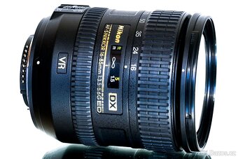 Nikon AF-S Nikkor 16-85mm f/3,5-5,6 VR  + UV TOP STAV - 7