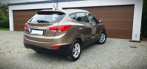 HYUNDAI IX35 1,6 benzin 2013 krasny GDI  - 7