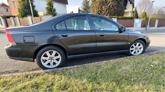 Volvo S60 I gen. 2.4 D5 Turbodiesel 120kW rok výroby 2002. - 7